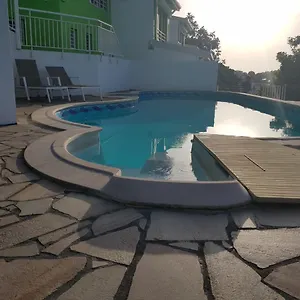 Grand Studio Au Bord De L Eau , Les Trois-Ilets Martinique