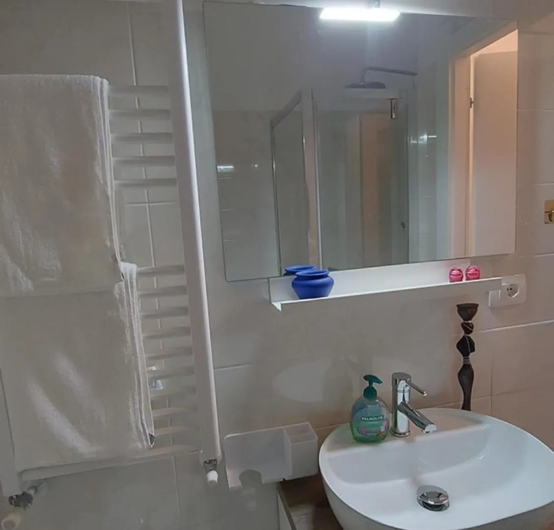 Relax Al Guardastelle - Free Parking & Air Condition - Swimming Pool Additional Pay Rapallo 0*,